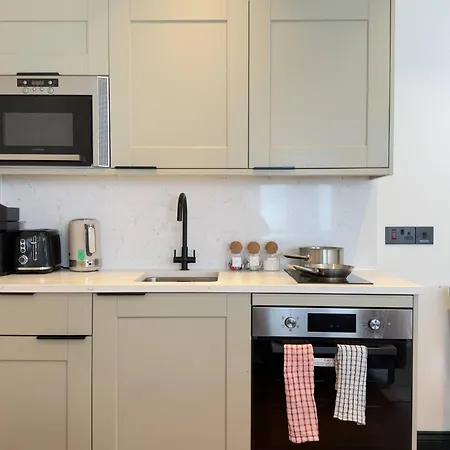 Chic Exposed-brick 1br - Centre - Gym * Manchester