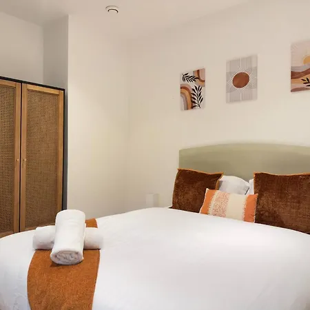 Chic Exposed-brick 1br - Centre - Gym *