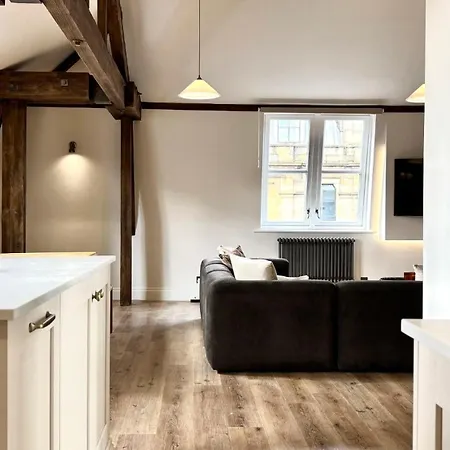 Designer 3-bed Loft Penthouse, Northern Quarter Mánchester