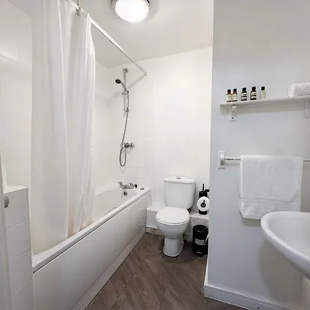 Close To Centre, Parking, Ao Arena, Victoria Station Apartment *