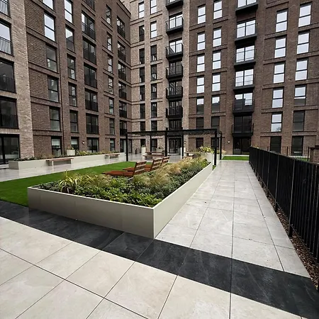 Deluxe 2 Bedroom With Large Roof Terrace Manchester