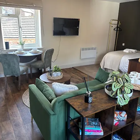 Apartamento Modern In Sale Wi-fi & Self Check-in *