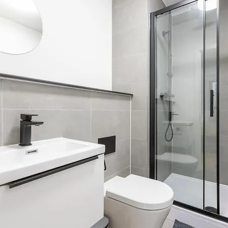 Apartamento Spacious 3br Centre Escape *