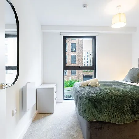 Centre Retreat, 3br, Sleeps 6 Manchester