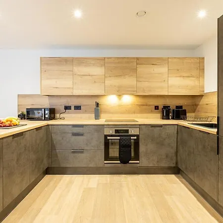 Apartamento Spacious Berkeley Square - 3br & 2ba Mánchester
