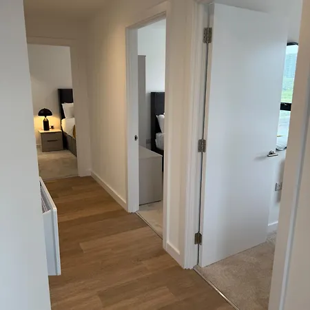 3 Bedroom With River Views Apartamento
