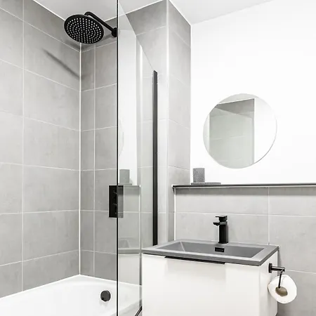 Apartment Centre Retreat, 3br, Sleeps 6 *