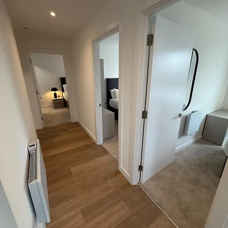 3 Bedroom With River Views Apartamento