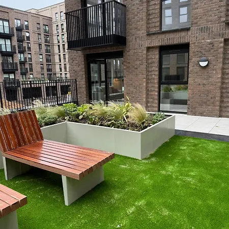 Deluxe 2 Bedroom With Large Roof Terrace Manchester