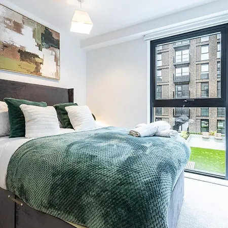 Modern 3br Retreat In Manchester, Sleeps 6 *