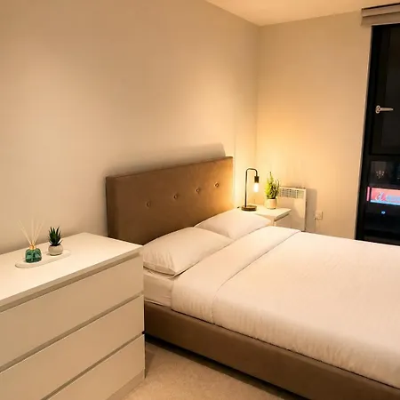 Cosy 1br Sleeps 4 Victoria Station Long Mánchester