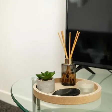 Apartment Bluebird 12 *
