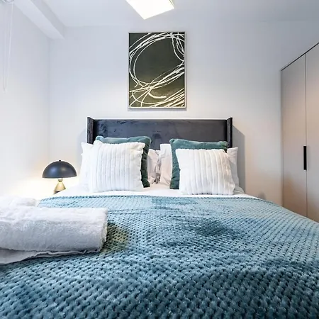 Stylish Centre 3br Apt, Sleeps 6 Apartamento *