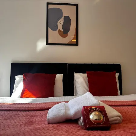Homely Townhouse 4br, Sleeps 9, Centre Mánchester
