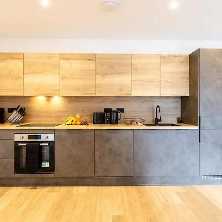 Apartamento Spacious 3br Centre Retreat