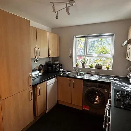 Apartamento Homely Townhouse 4br, Sleeps 9, Centre