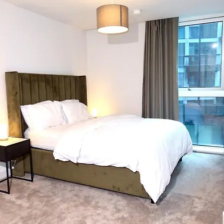 Apartamento Luxury 2br Ensuite Gym Terrace Bath Workspace *