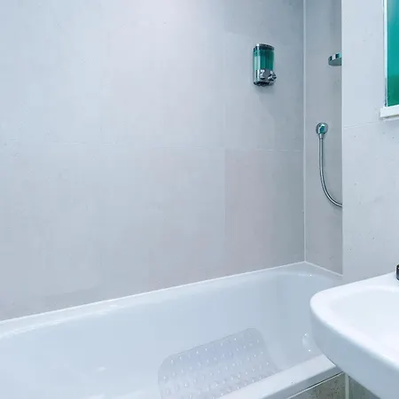 Apartment Cosy - Fast Wi-fi & Access Manchester