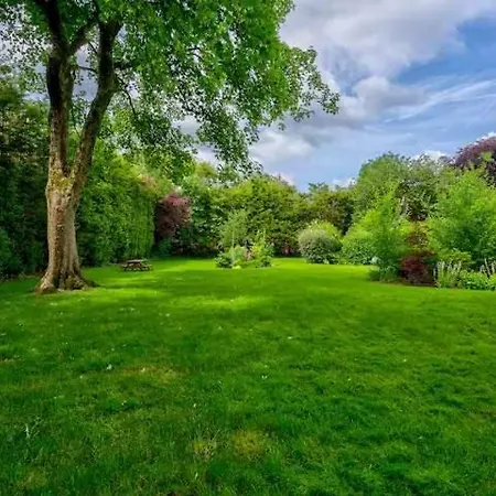 Apartamento Garden In Victoria Park - Free Parking *