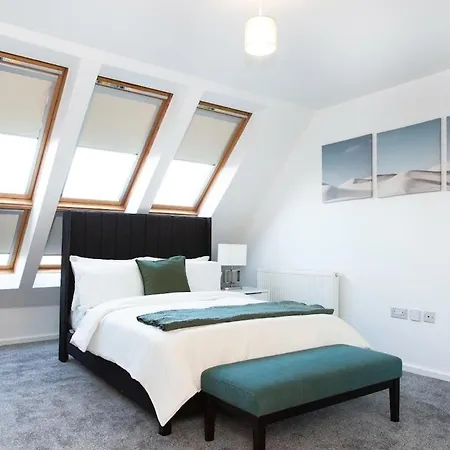 Spacious 4-bed For Families&corporate