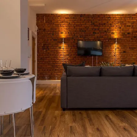 Apartmanhotel Arena