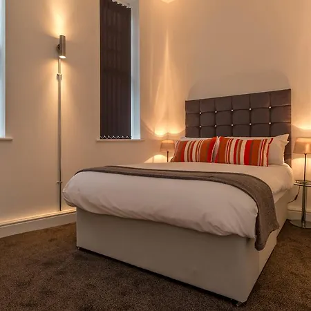 Arena Aparthotel 4*