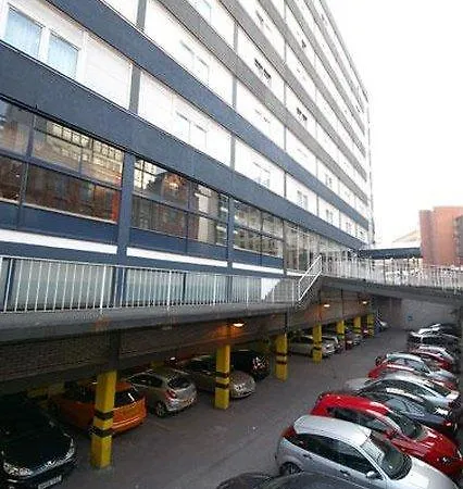 Travelodge Manchester Отель 3*
