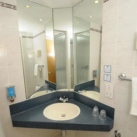Holiday Express - Salford Quays By Ihg Hotel 3*