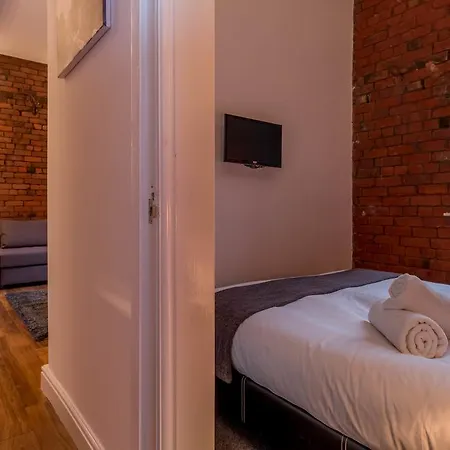 Arena Aparthotel 4*