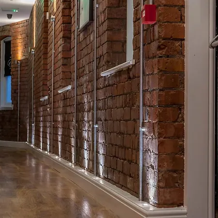 Arena Aparthotel 4*