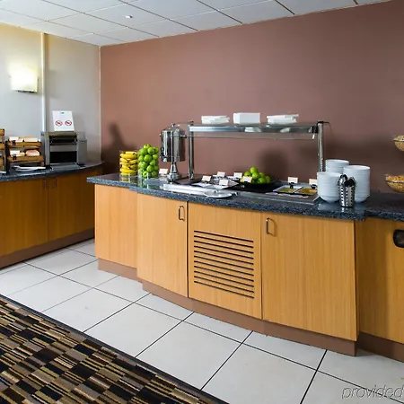 Express East By Ihg 3* Manchester