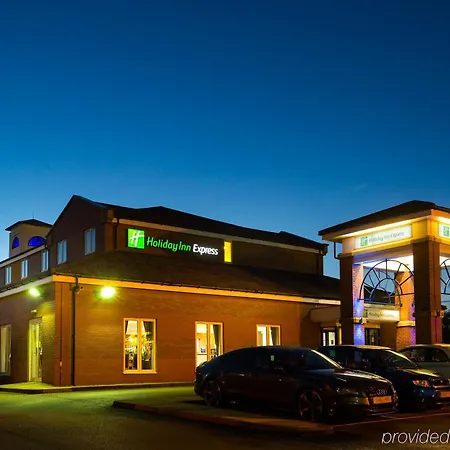 Express East By Ihg 3* Манчестер