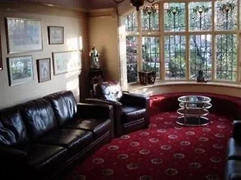The Thistlewood 3*