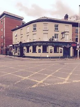Salford Arms 2*