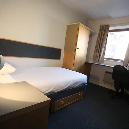 Hotel Weston Hall - Halls Of