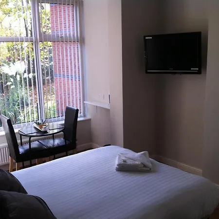 Ivy Mount Boutique 3*