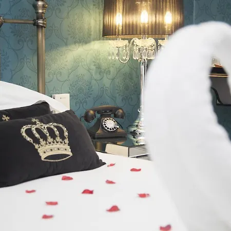 Hotel The Victoria Manchester By Compass Hospitality