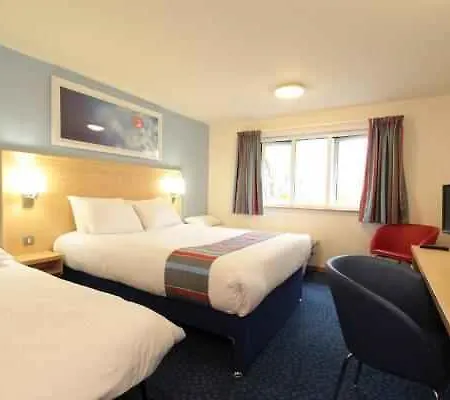 Travelodge Ancoats 3*
