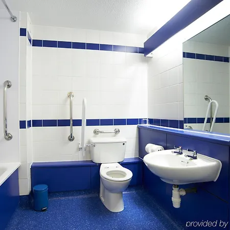 Travelodge Ancoats 酒店
