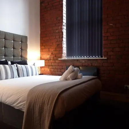 Ashton House Hostel Manchester