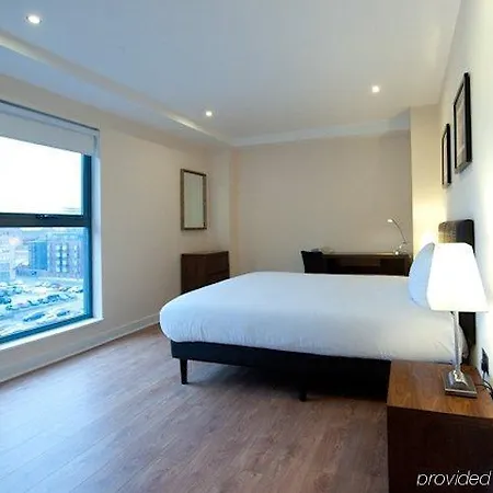 Max @ Piccadilly Hotel 4*
