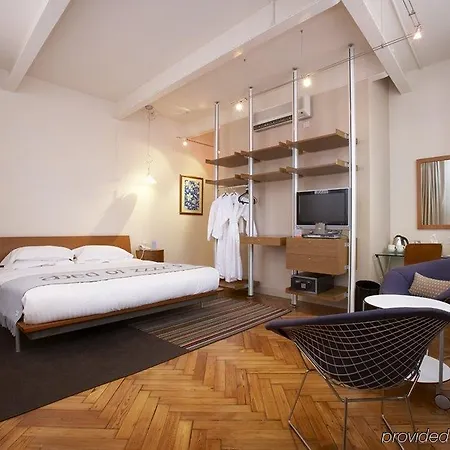 Abode Hotel 4*