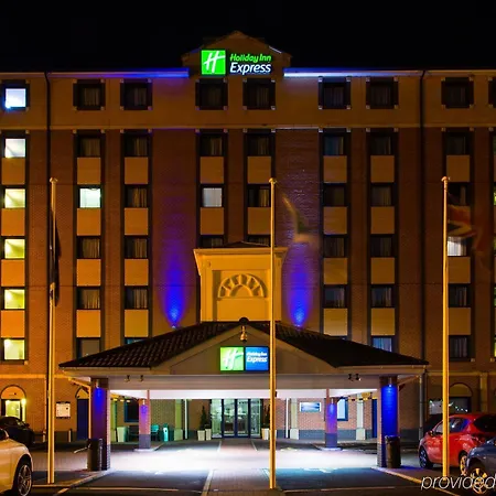 Holiday Express - Salford Quays By Ihg Otel