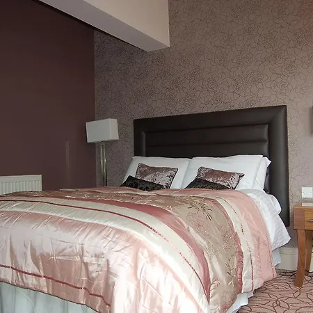 The Gardens Отель 3*