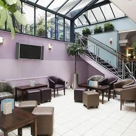 The Gardens 3* Манчестер