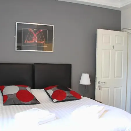 Ivy Mount Boutique Hotell