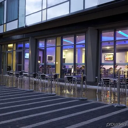 Express Centre Arena By Ihg Otel Manchester
