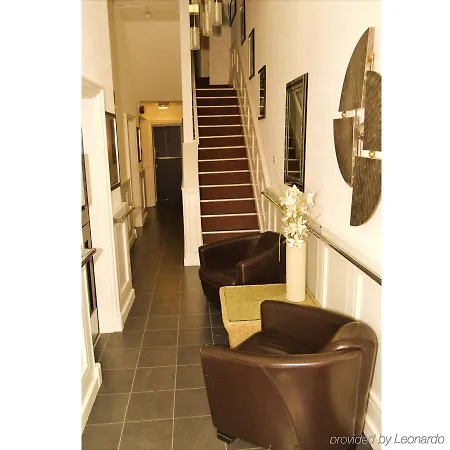 Hendham House Гостевой дом Манчестер