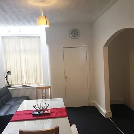 Дом отдыха South Contractors Townhouse *