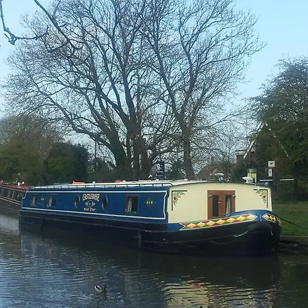 ספינת מלון Castlerose Boat *